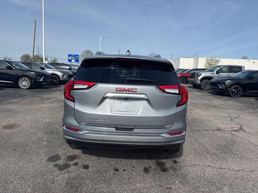 Sterling Metallic 2023 GMC Terrain Denali