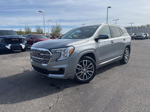 Sterling Metallic 2023 GMC Terrain Denali