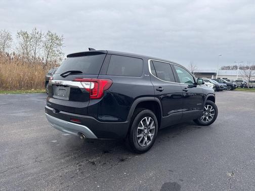 2021 GMC Acadia SLE