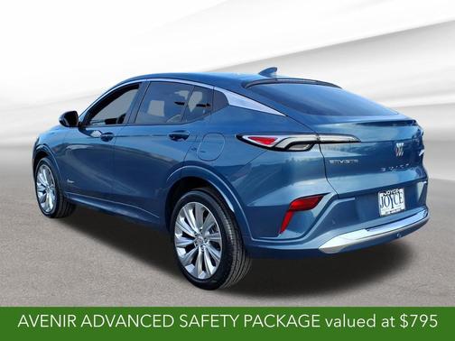 Ocean Blue Metallic 2024 Buick Envista Avenir