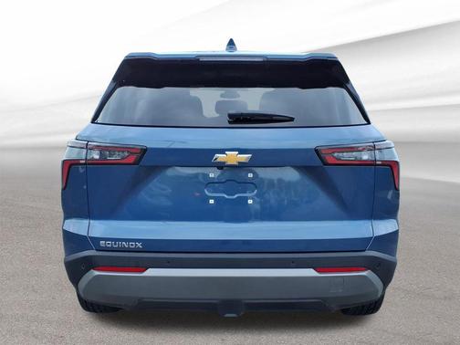 Lakeshore Blue Metallic 2026 Chevrolet Equinox 1LT