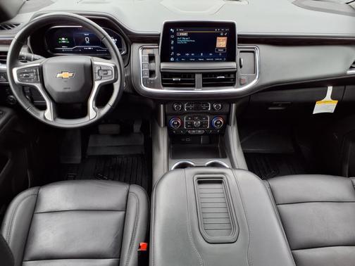 2024 Chevrolet Suburban LT