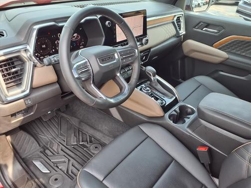 2023 GMC Canyon Denali