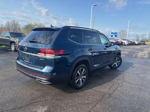 Tourmaline Blue Metallic 2022 Volkswagen Atlas 2.0T SE