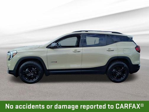 Desert Sand Metallic 2022 GMC Terrain AT4