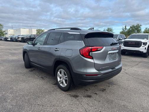 Satin Steel Metallic 2020 GMC Terrain SLE