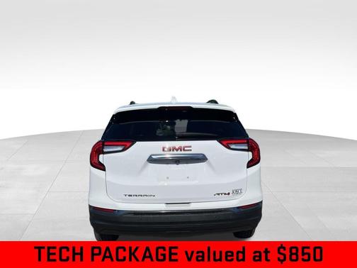 Summit White 2024 GMC Terrain AT4