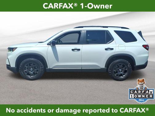 Platinum White Pearl 2024 Honda Pilot TrailSport