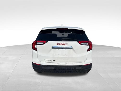 Summit White 2024 GMC Terrain SLE