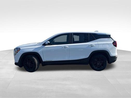 Summit White 2024 GMC Terrain SLE