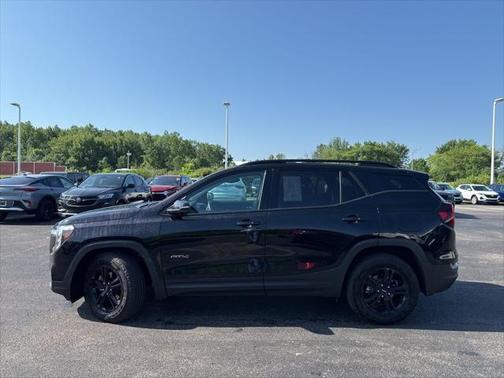 2022 GMC Terrain AT4