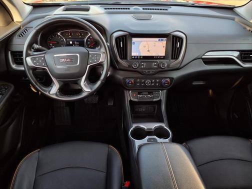 2022 GMC Terrain AT4