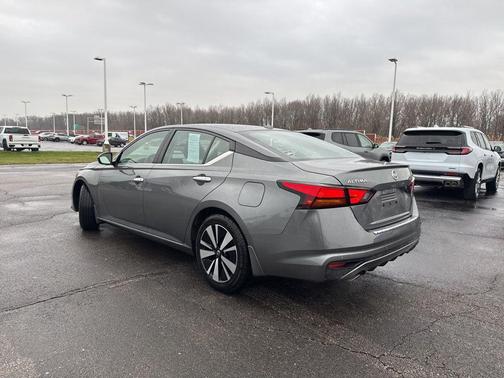 2020 Nissan Altima 2.5 SV