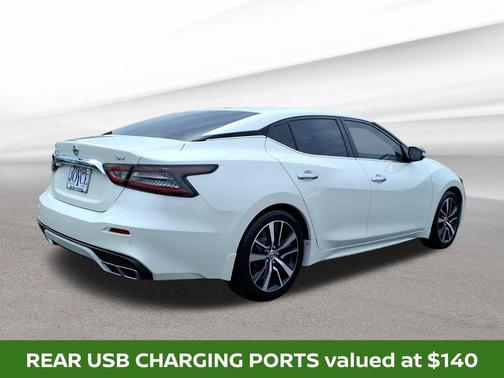 Pearl White Tricoat 2022 Nissan Maxima SV