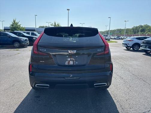 2025 Cadillac XT4 Premium Luxury