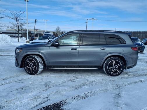 2024 Mercedes-Benz GLS 450 4MATIC