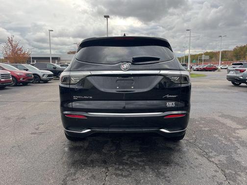 2024 Buick Enclave Avenir