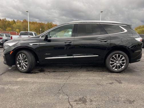 2024 Buick Enclave Avenir
