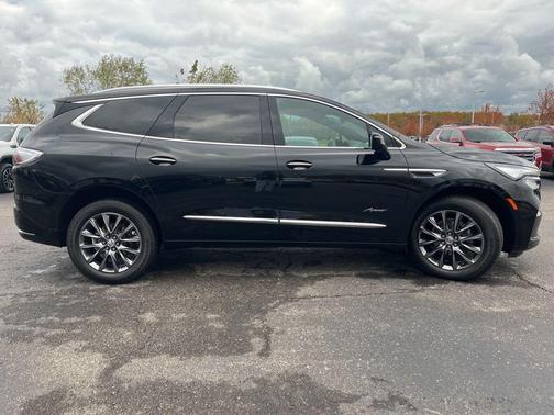 2024 Buick Enclave Avenir