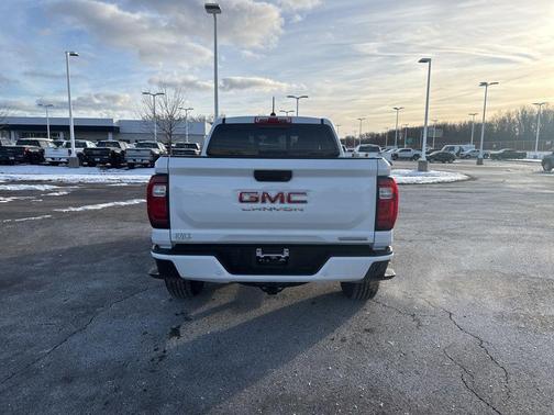 2024 GMC Canyon Elevation