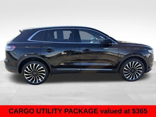 2022 Lincoln Nautilus Black Label