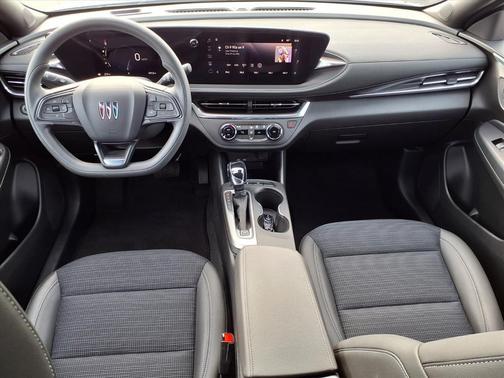 2024 Buick Envista Preferred FWD