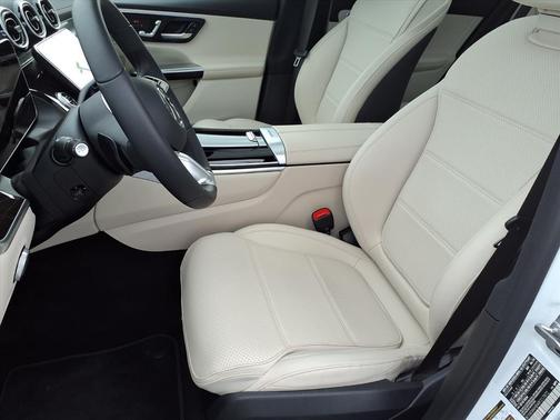 2024 Mercedes-Benz GLC 300 4MATIC