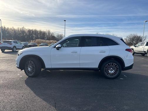 2024 Mercedes-Benz GLC 300 4MATIC