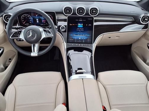 2024 Mercedes-Benz GLC 300 4MATIC