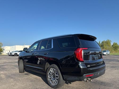 2023 GMC Yukon Denali Ultimate