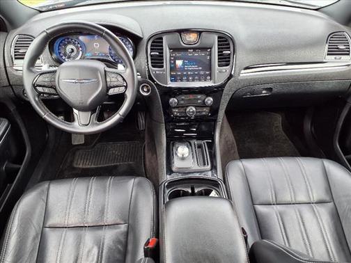 2018 Chrysler 300 S