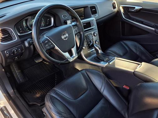 2014 Volvo S60 T5