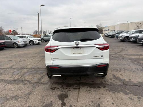 2018 Buick Enclave Essence