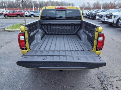 2023 GMC Canyon AT4X