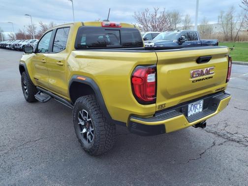 2023 GMC Canyon AT4X