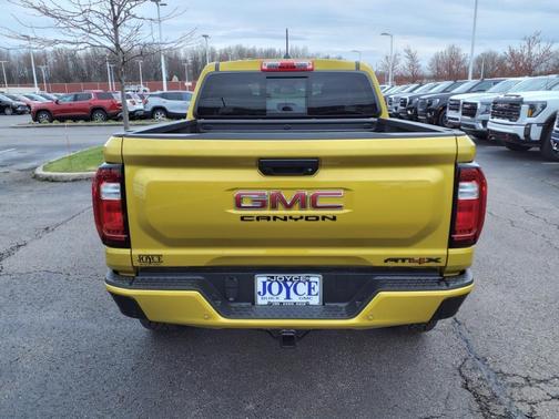 2023 GMC Canyon AT4X