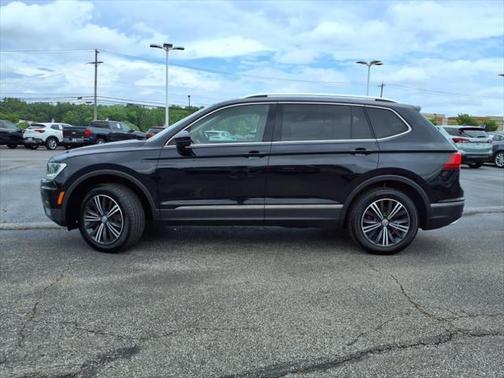 2019 Volkswagen Tiguan 2.0T SEL