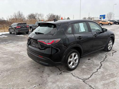2024 Honda HR-V LX