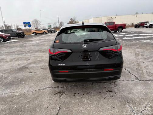 2024 Honda HR-V LX