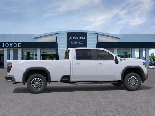 Glacier White Tricoat 2026 GMC Sierra 3500 SLT