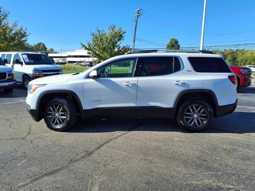 2019 GMC Acadia SLT-1