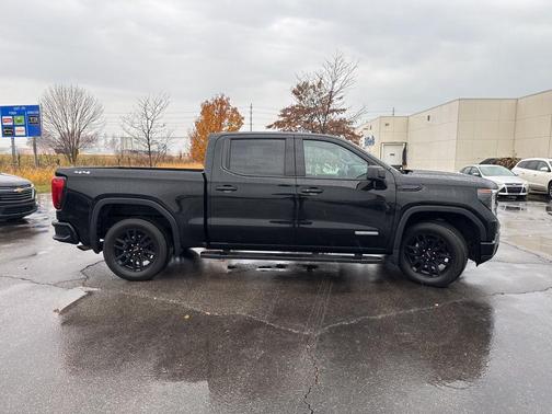 2022 GMC Sierra 1500 Elevation