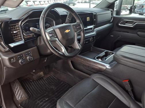 2024 Chevrolet Silverado 2500 LTZ