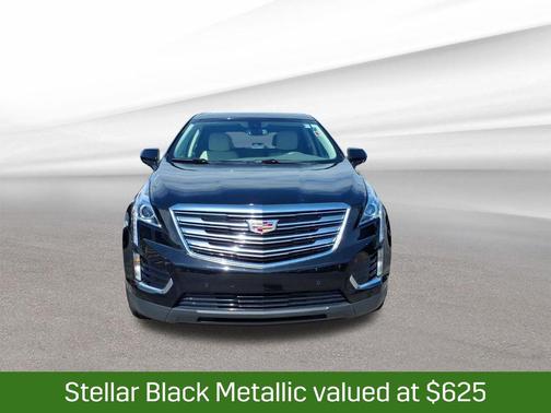 Stellar Black Metallic 2019 Cadillac XT5 Luxury