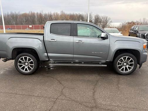 2022 GMC Canyon Denali