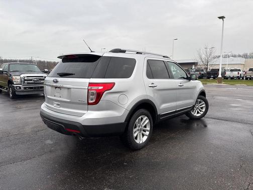 2011 Ford Explorer XLT
