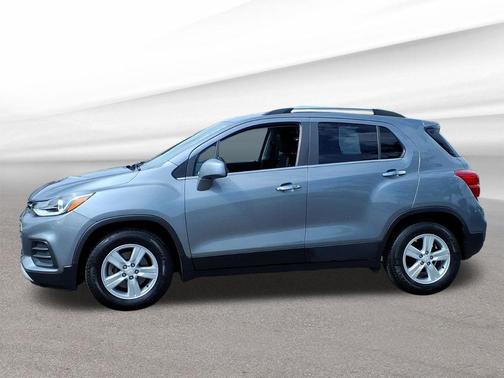 Satin Steel Metallic 2019 Chevrolet Trax LT