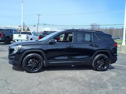 Ebony Twilight Metallic 2023 GMC Terrain SLT