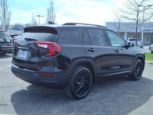 Ebony Twilight Metallic 2023 GMC Terrain SLT