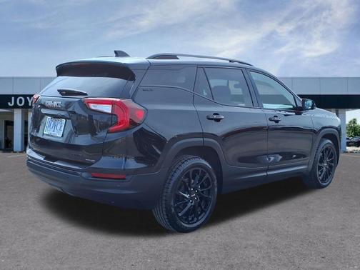 Ebony Twilight Metallic 2023 GMC Terrain SLT